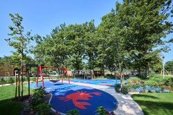 Camping Bijela Uvala ima od lani novo rekreacijsko območje z otroškim igriščem in pokrito igralnico.